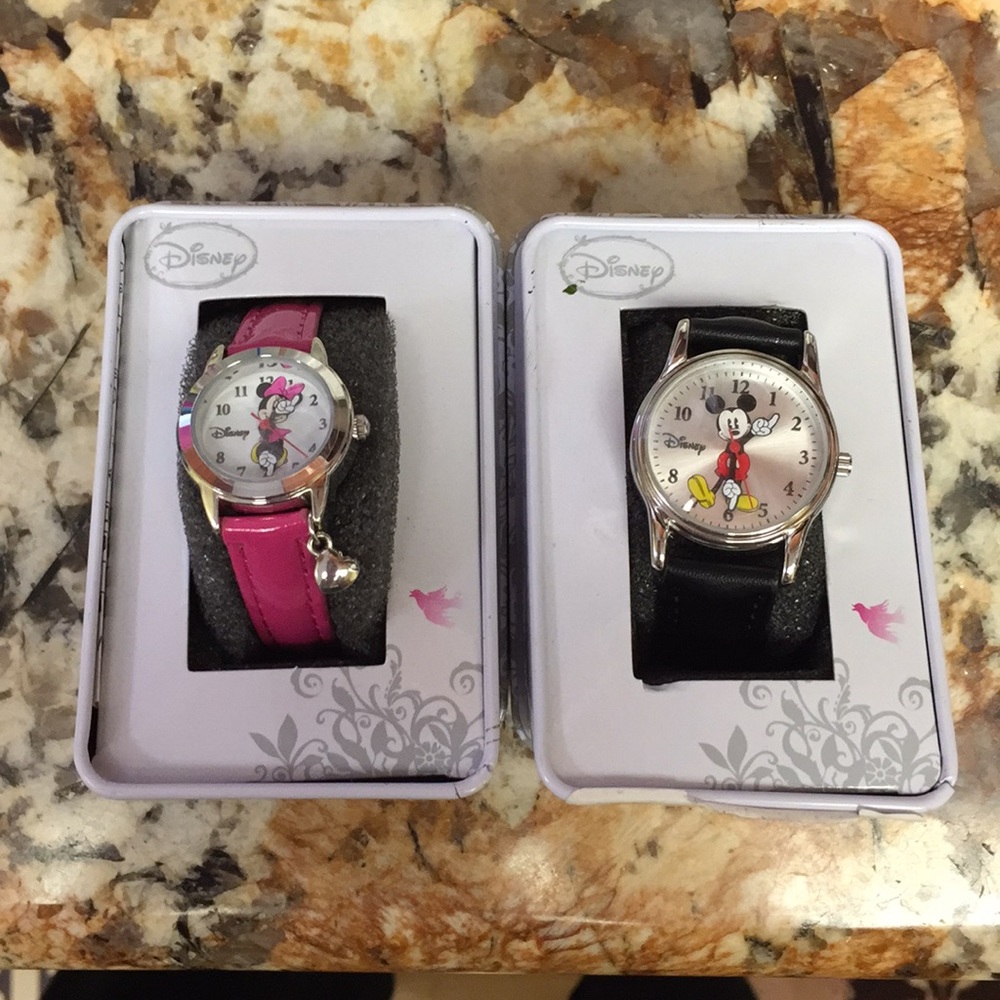 NEW Pair of Disney Mickey & Minnie Watches